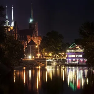 Schronisko Na Wyspie Hostel Wrocław